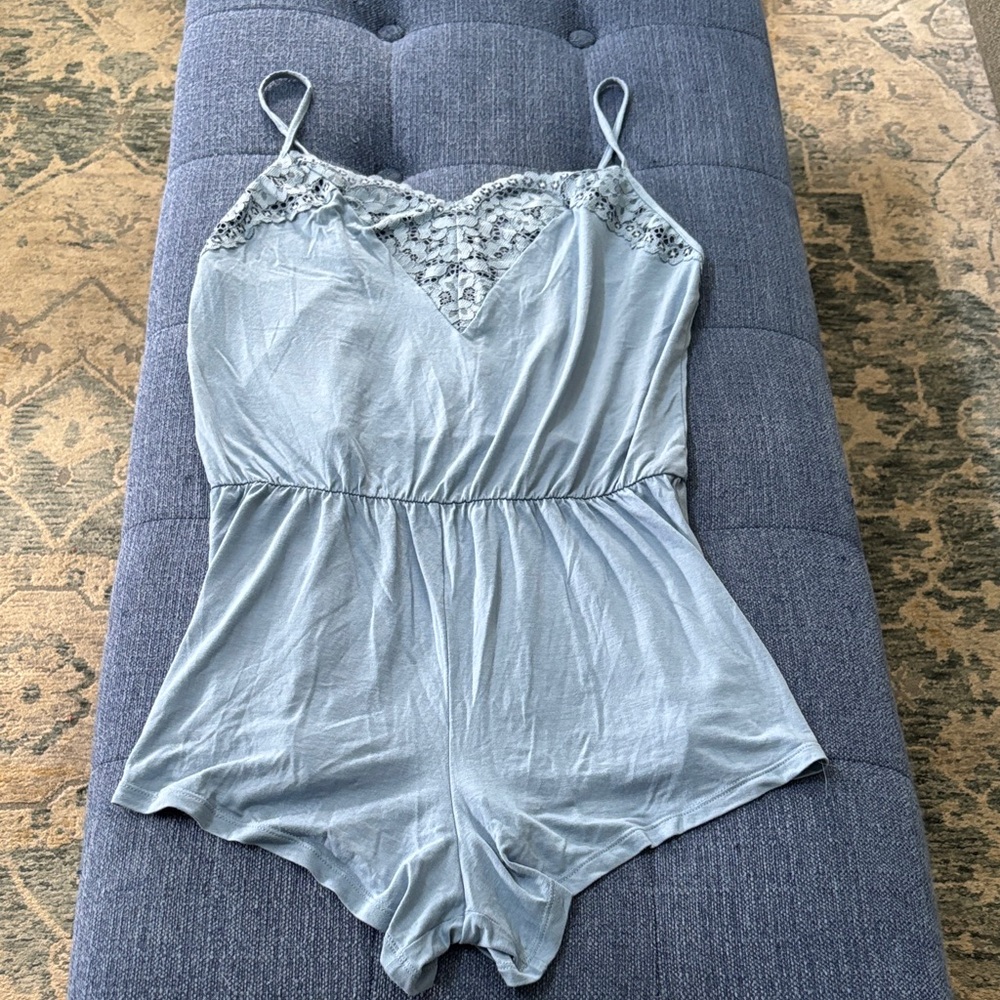 Victoria secret intimates.